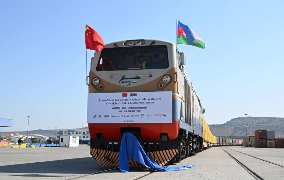 Çinin Yivu şəhərindən Avropaya yola düşən qatar Bakıya çatıb