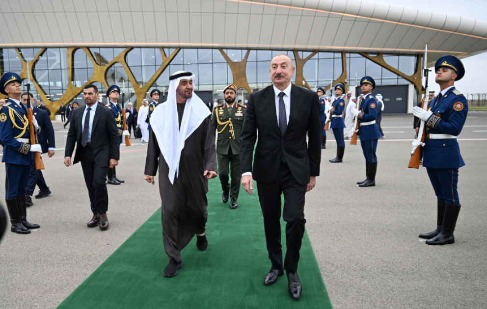 Le président des Emirats arabes unis termine sa visite officielle en Azerbaïdjan
