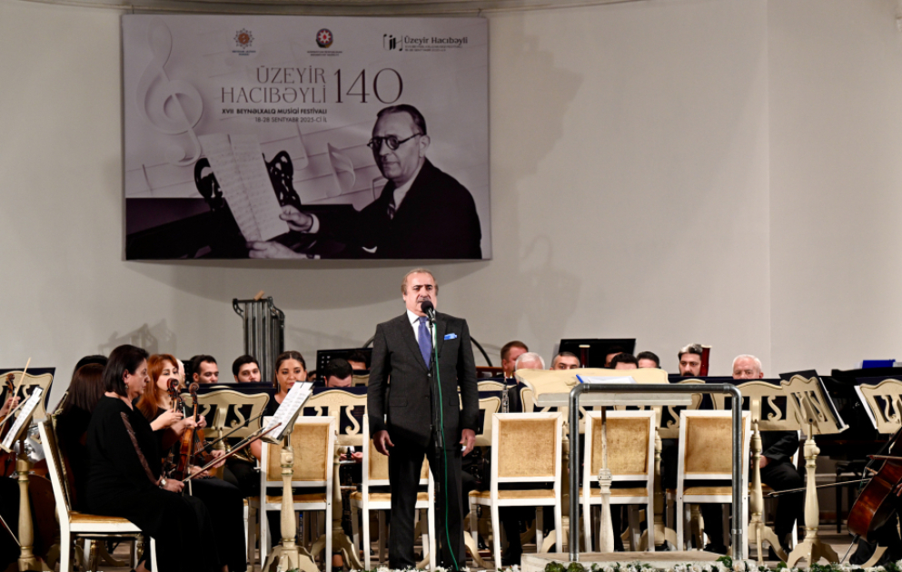 Azərbaycan Dövlət Akademik Filarmoniyasında konsert - Üzeyir Hacıbəyli və Türk dünyasının musiqisi