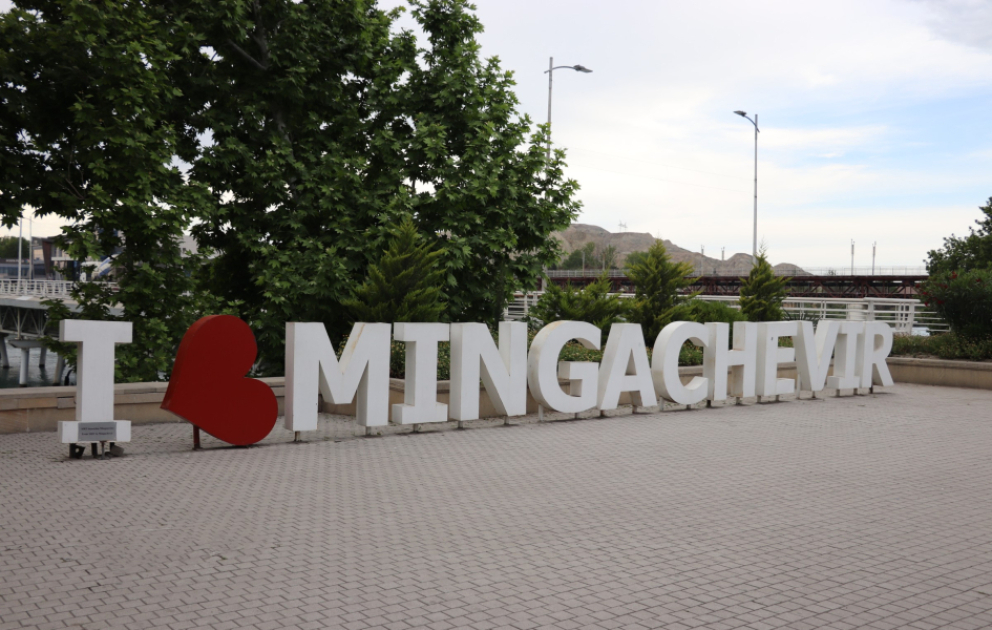 Mingachevir – Wo man Schönheit, Seele und Energie des Kura-Flusses spürt