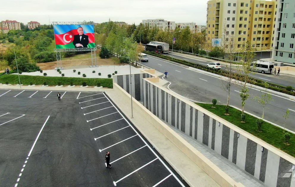 Yevlax şəhərində piyada keçidinin inşası başa çatıb