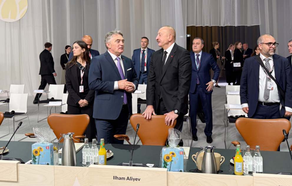 Prezident İlham Əliyev “Avropa Siyasi Birliyi”nin 7-ci Zirvə toplantısının açılış plenar sessiyasında iştirak edib