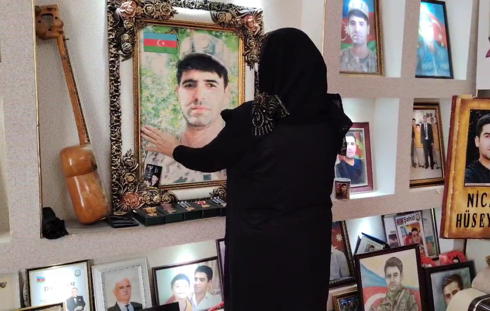Şəhid anası: Nigaran qalma tez qayıdacağam deyib, Nicat könüllü cəbhəyə yollandı