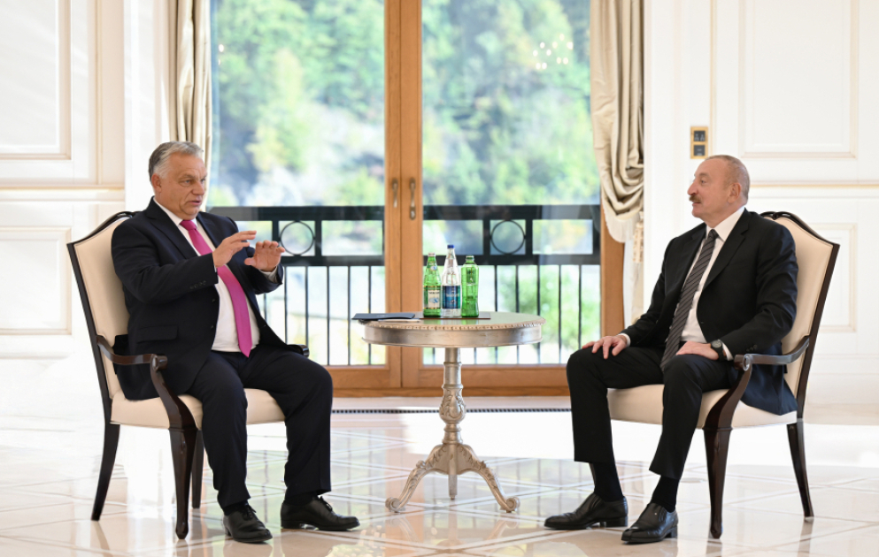 Gabala: Präsident Ilham Aliyev trifft Premierminister Ungarns