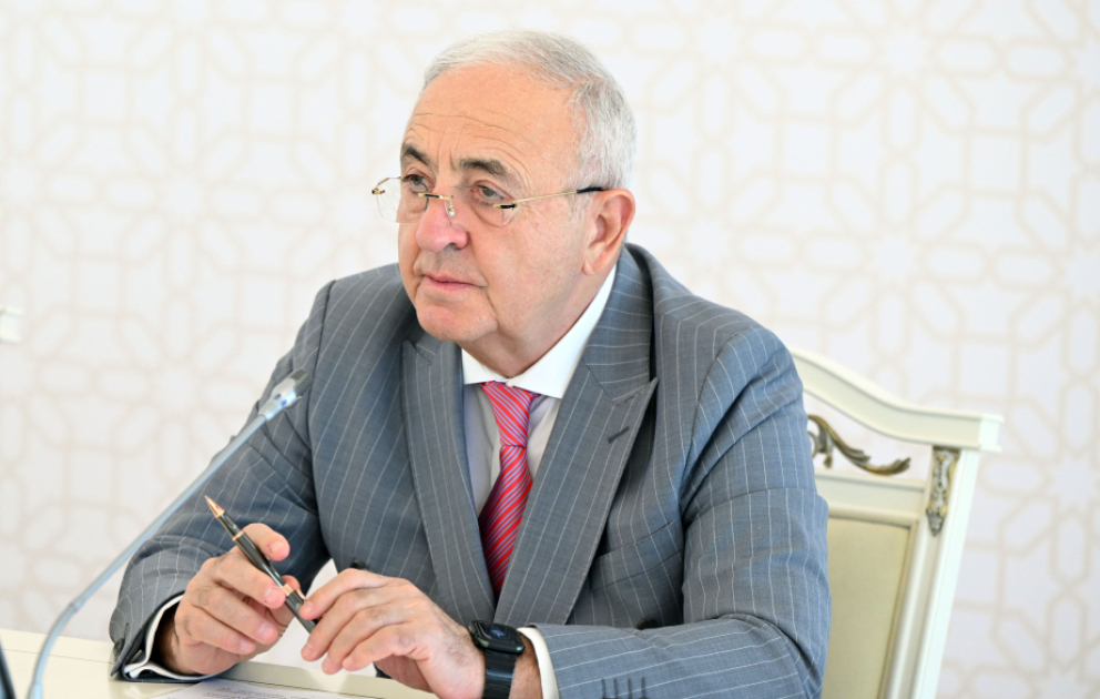 Asəf Hacıyev: Süni intellekt həyatımıza rahatlıqla yanaşı, bir sıra problemlər də gətirə bilər