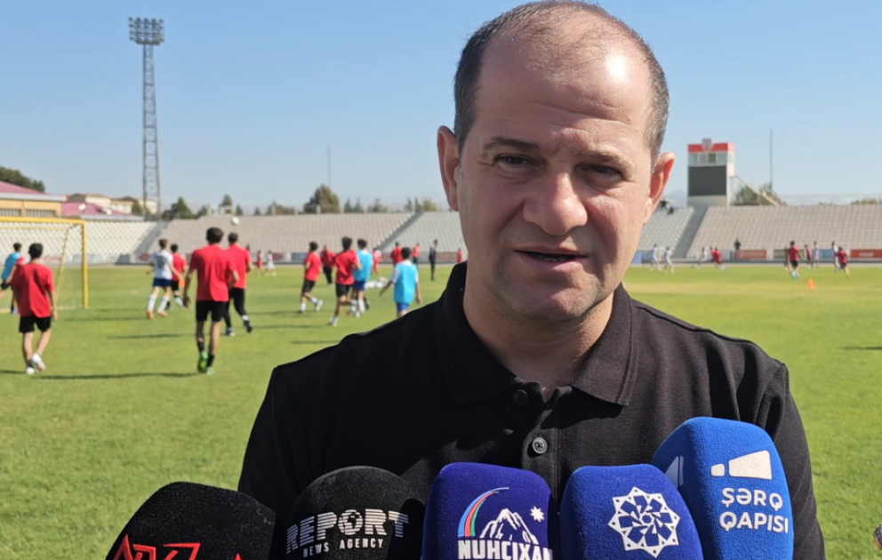 "Araz-Naxçıvan"ın baş məşqçisi: Komandamız azarkeşlər önündə daha yaxşı oynayar