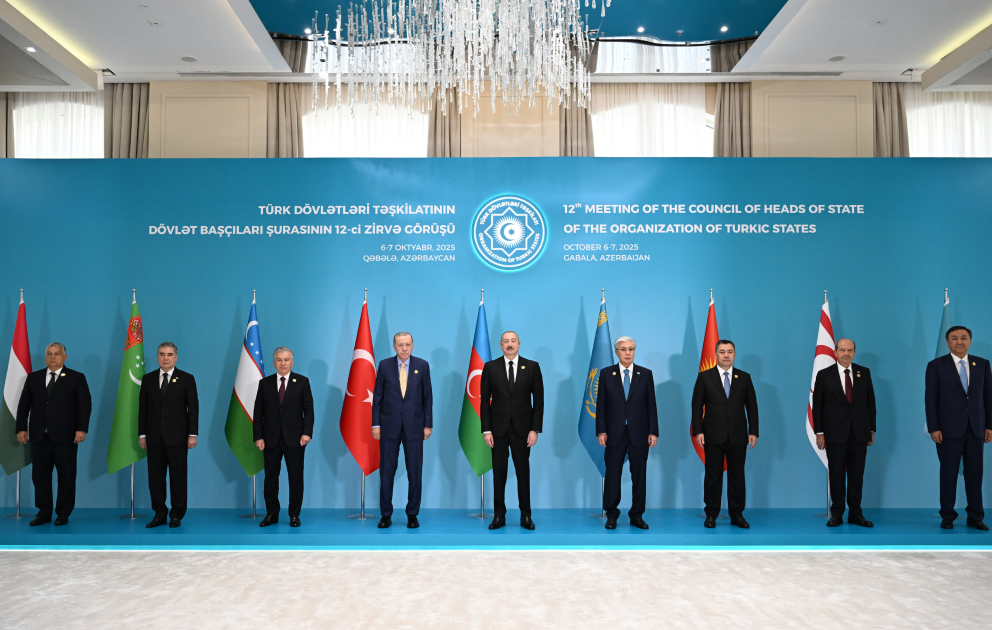 In Gabala Gipfel des OTS-Rates der Staatsoberhäupter stattgefunden
Präsident Ilham Aliyev hält Rede bei der Veranstaltung