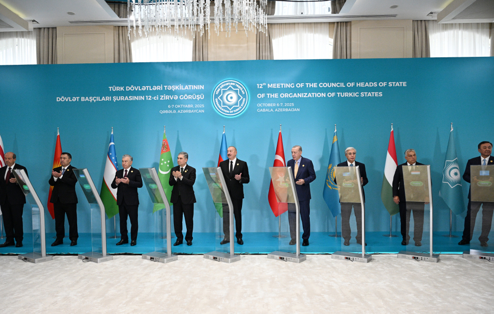 Grundstein für von Turkmenistan in Füsuli zu errichtende Moschee online gelegt