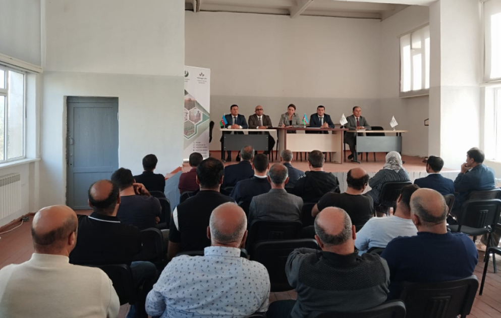 Ballıcaya qayıdan keçmiş məcburi köçkünlərə əkinəyararlı torpaq sahələri ayrılıb