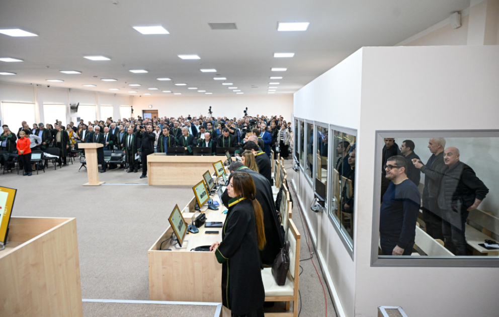 Evidence of Armenian armed forces torturing Azerbaijani captives shown in court