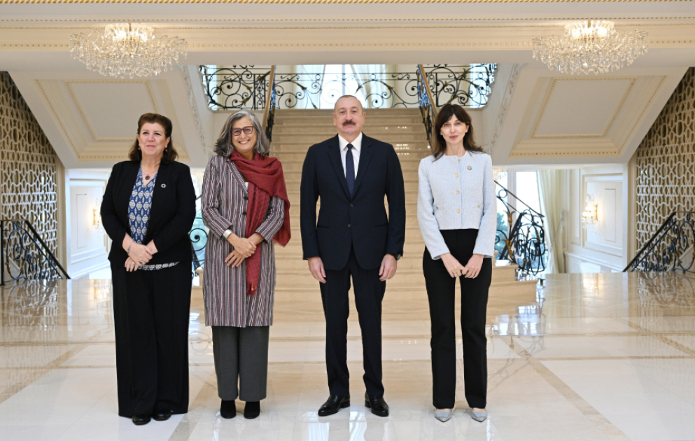 Präsident Ilham Aliyev empfängt Exekutivdirektorin von UN-Habitat