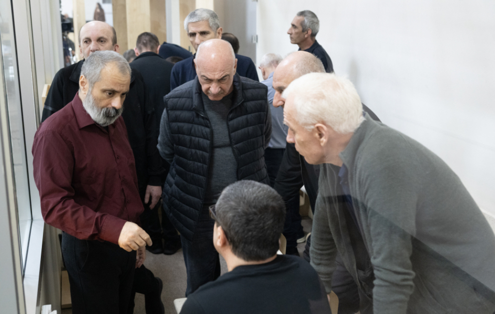 Ermənistan silahlı qüvvələri tərəfindən Azərbaycan ərazilərinin işğalı nəticəsində iqtisadiyyata və ətraf mühitə vurulmuş ziyanla bağlı sənədlər məhkəmədə tədqiq edilib