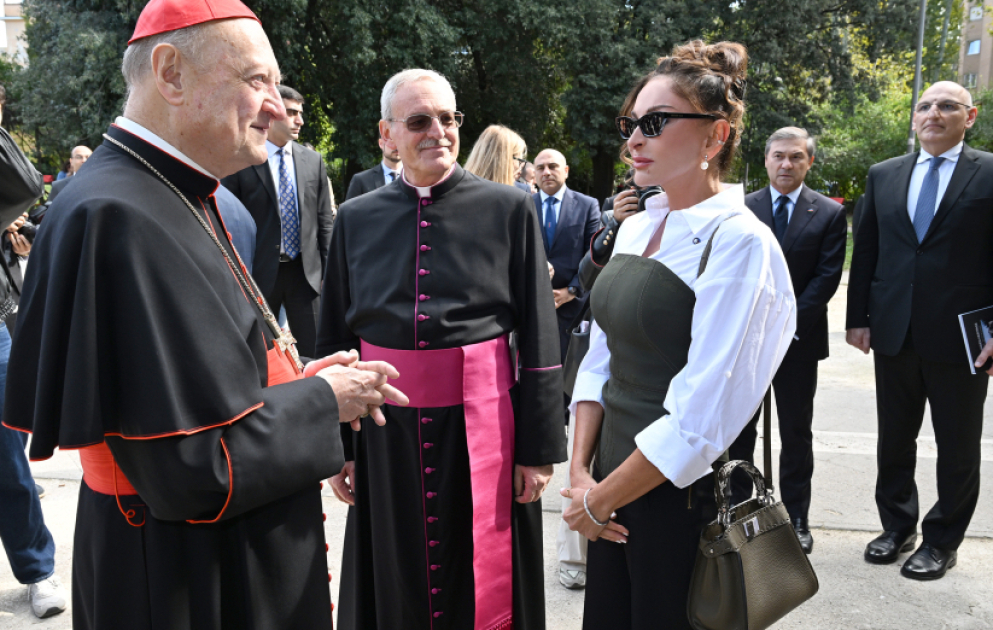 Cérémonie de lancement du projet de restauration des catacombes Commodilla au Vatican, 
La première vice-présidente azerbaïdjanaise Mehriban Aliyeva participe à la cérémonie d’inauguration