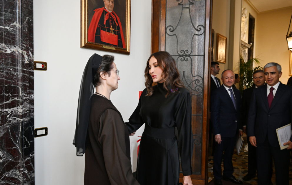 First Vice-President Mehriban Aliyeva met with President of Governorate of Vatican City State