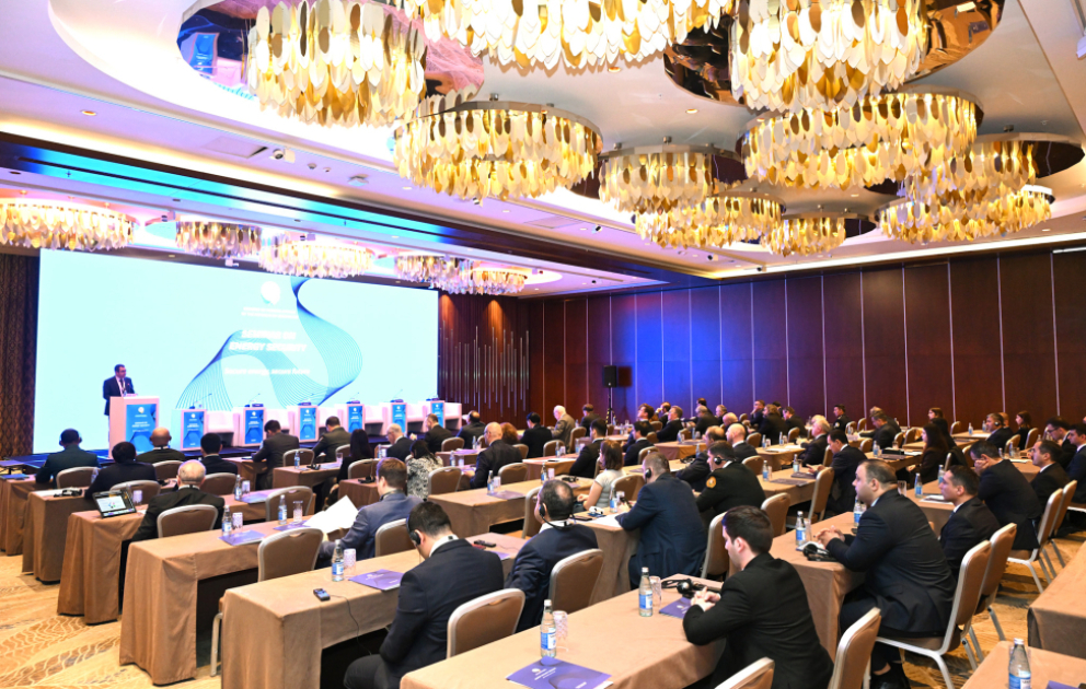 Bakıda “Enerji təhlükəsizliyi” mövzusunda seminar keçirilir