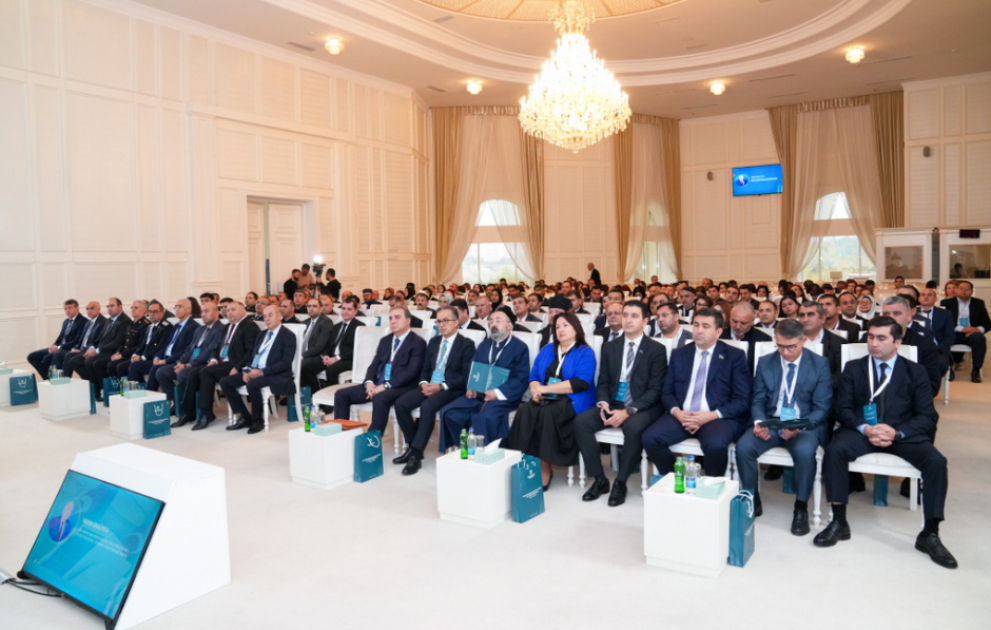 Gəncədə “İnklüziv cəmiyyət quruculuğunda din xadimlərinin rolu” mövzusunda regional konfrans işə başlayıb