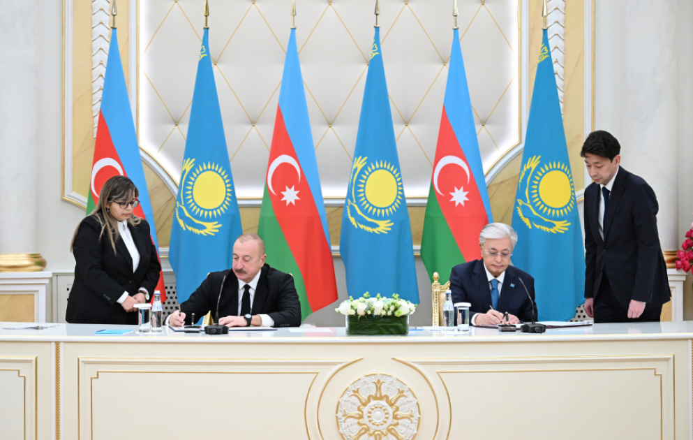 Azerbaijan-Kazakhstan documents exchanged