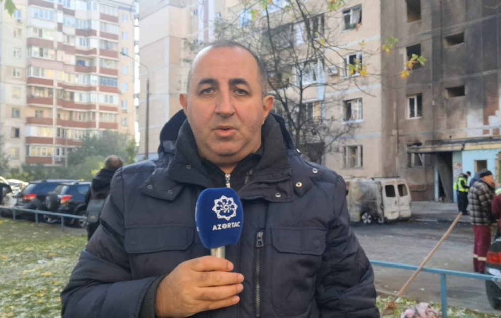 Kiyevdə yaşayış binalarına hava zərbələri endirilib - AZƏRTAC-IN HADİSƏ YERİNDƏN REPORTAJI