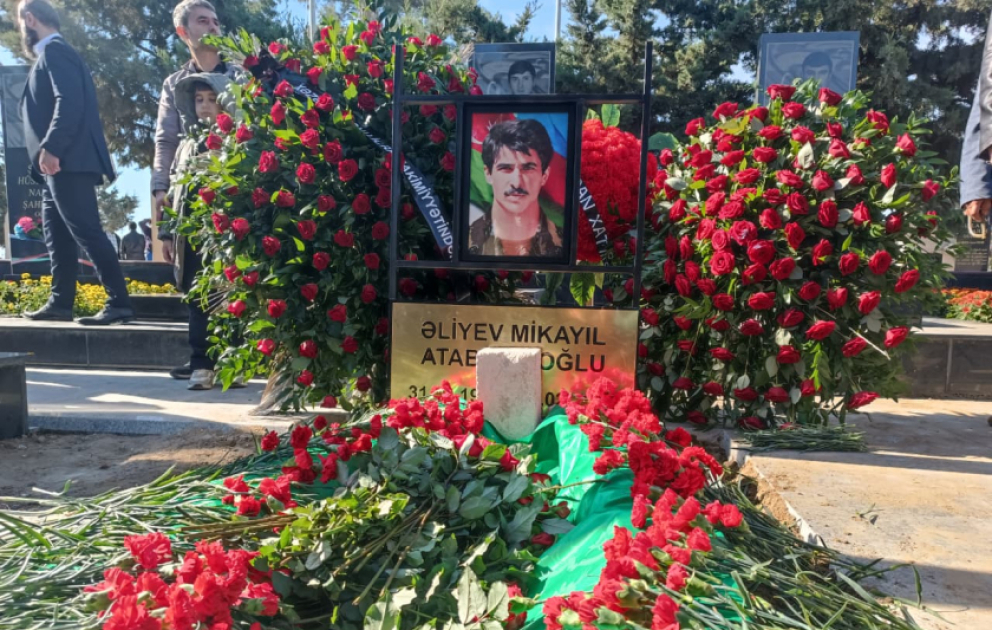 Останки считавшегося пропавшим без вести шехида Микаила Алиева преданы земле в Хазарском районе