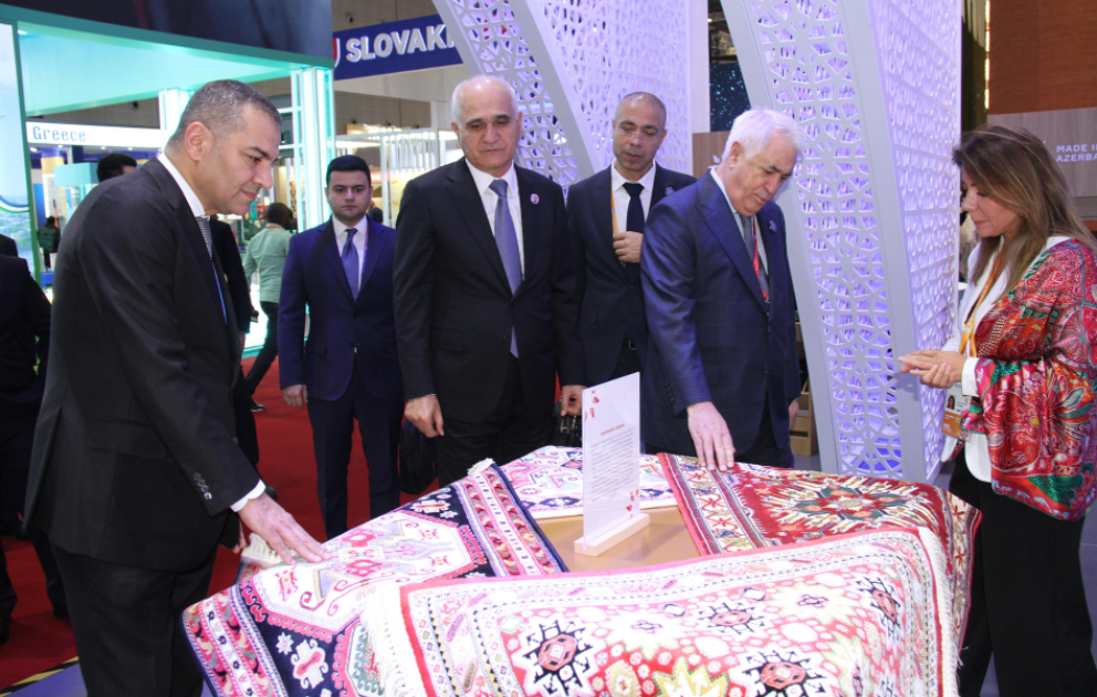 Azərbaycan Çin Beynəlxalq İdxal Sərgisində 2 stendlə təmsil olunur