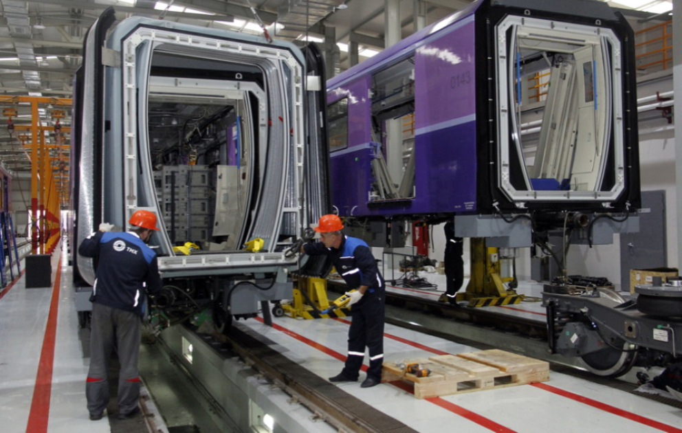 Bu gün metropoliten işçilərinin peşə bayramıdır