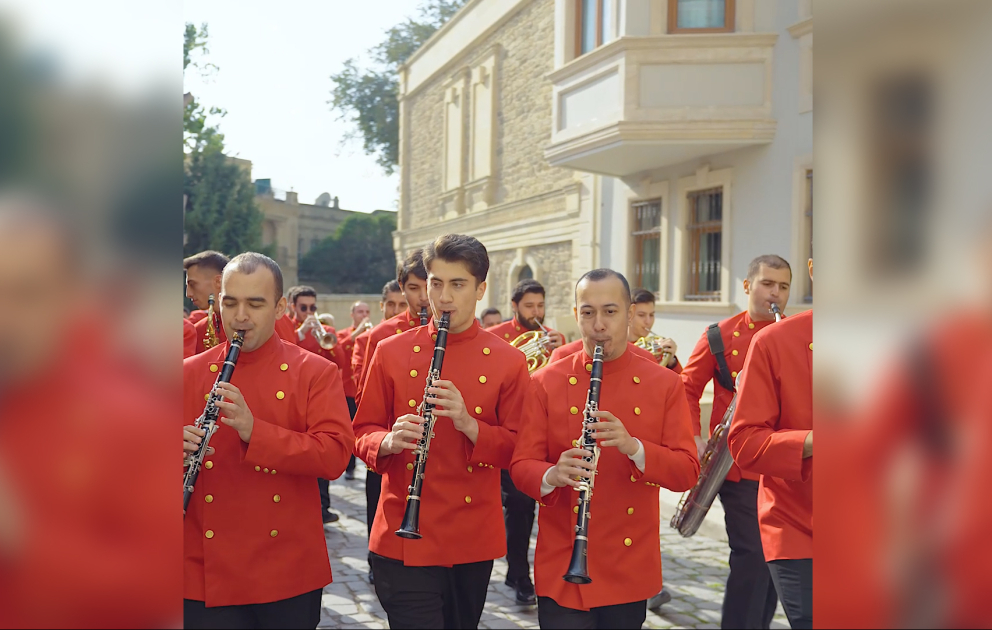 Zəfərin coşqusu İçərişəhərdə
