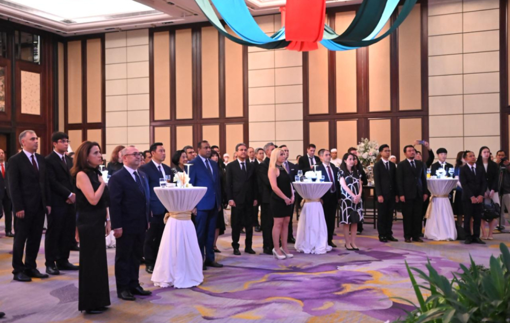 Zəfər və Dövlət Bayrağı günləri ilə əlaqədar Tailandda rəsmi qəbul keçirilib