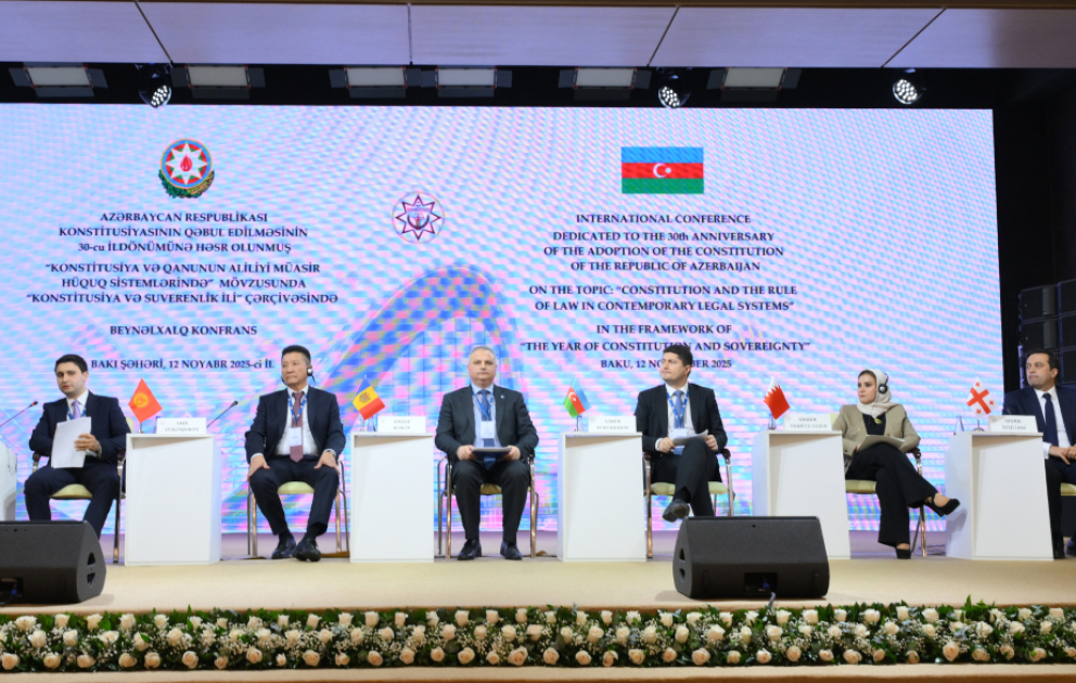 Beynəlxalq konfransda konstitusion prinsiplər müzakirə olunub