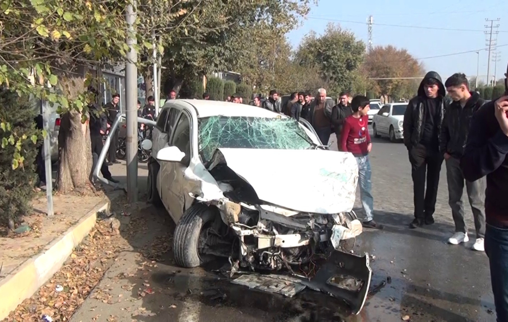 Ağcabədidə baş verən yol qəzasında sürücü ölüb