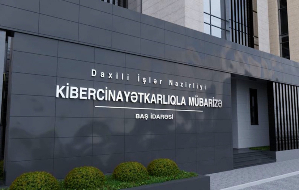 Sosial şəbəkələrdə dələduzluq edərək yüzlərlə şəxsi aldadan 4 nəfər ifşa olunub