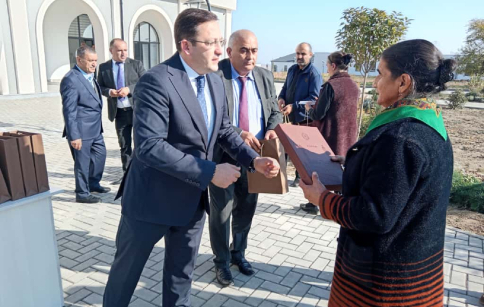 Ağdamın Xıdırlı kəndinə növbəti köç olub