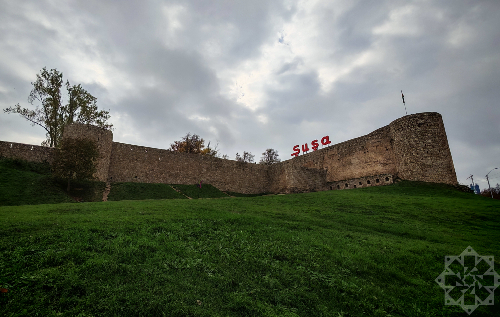 Ein leuchtendes Beispiel unseres Kulturerbes: Festung Schuscha