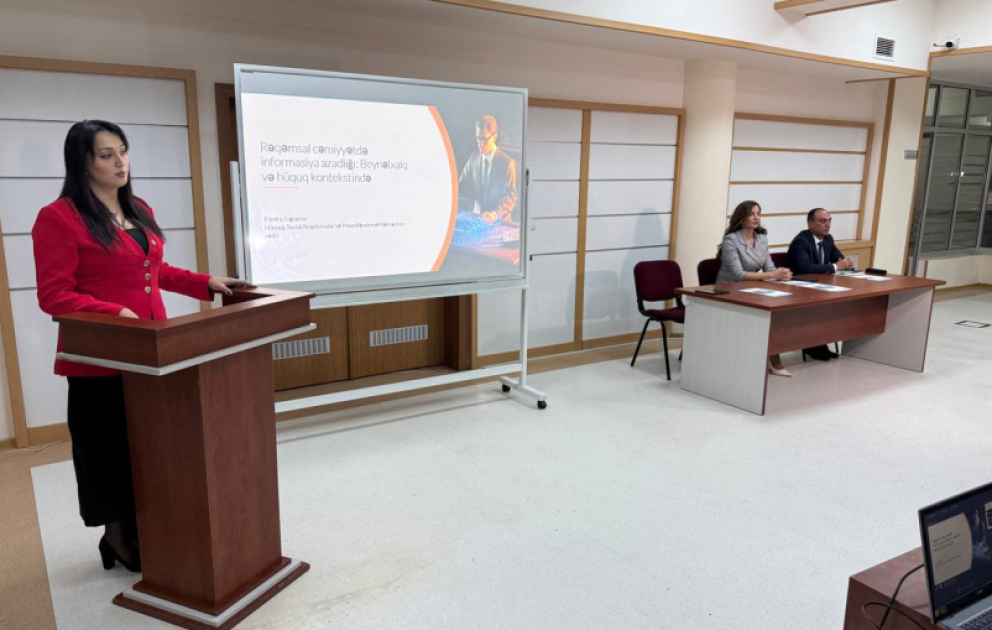 Naxçıvanda rəqəmsal cəmiyyətdə informasiya azadlığı mövzusunda məlumat sessiyası keçirilib