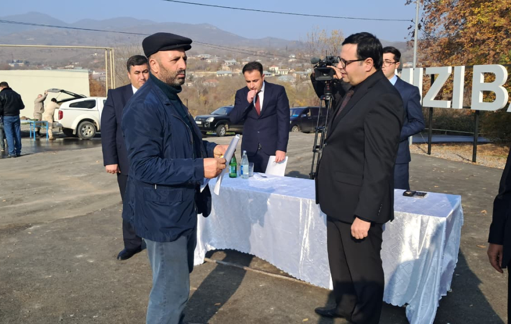 “Böyük Qayıdış”: Qırmızı Bazarda daha 16 ailə öz evlərinə yerləşdi