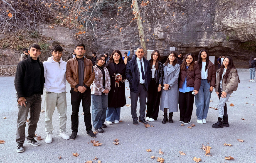 "Dalğalan zirvələrdə uca bayrağım” – Damcılıda yürüş