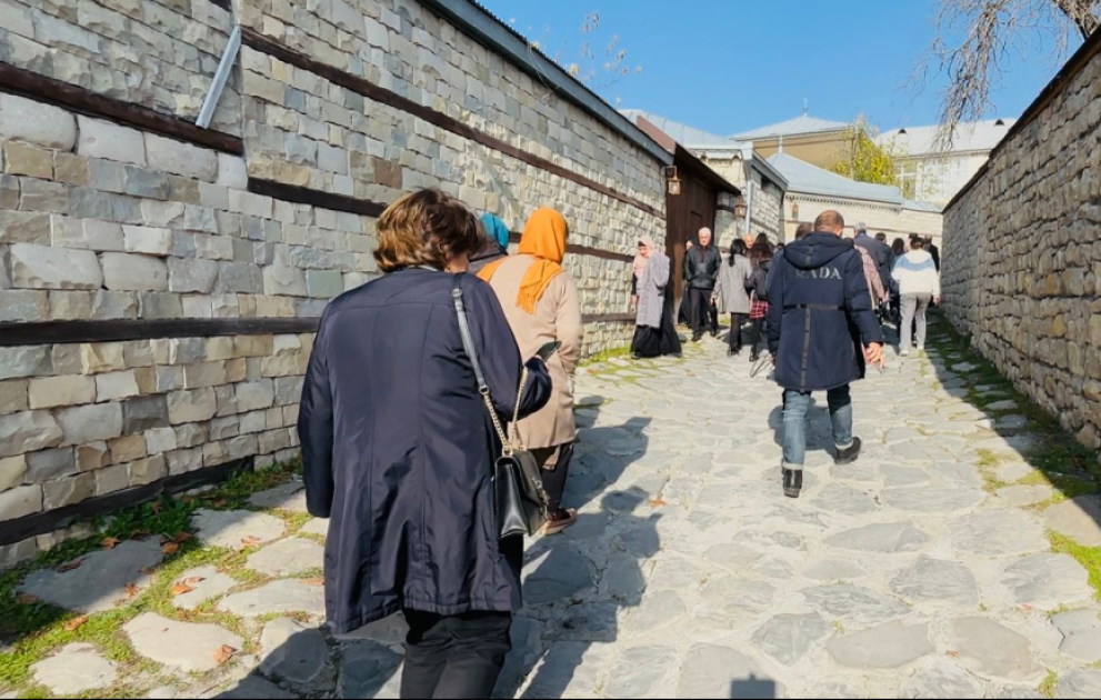 Lahıc və Basqalda xarici suvenirlərin çoxluğu narahatlıq yaradır