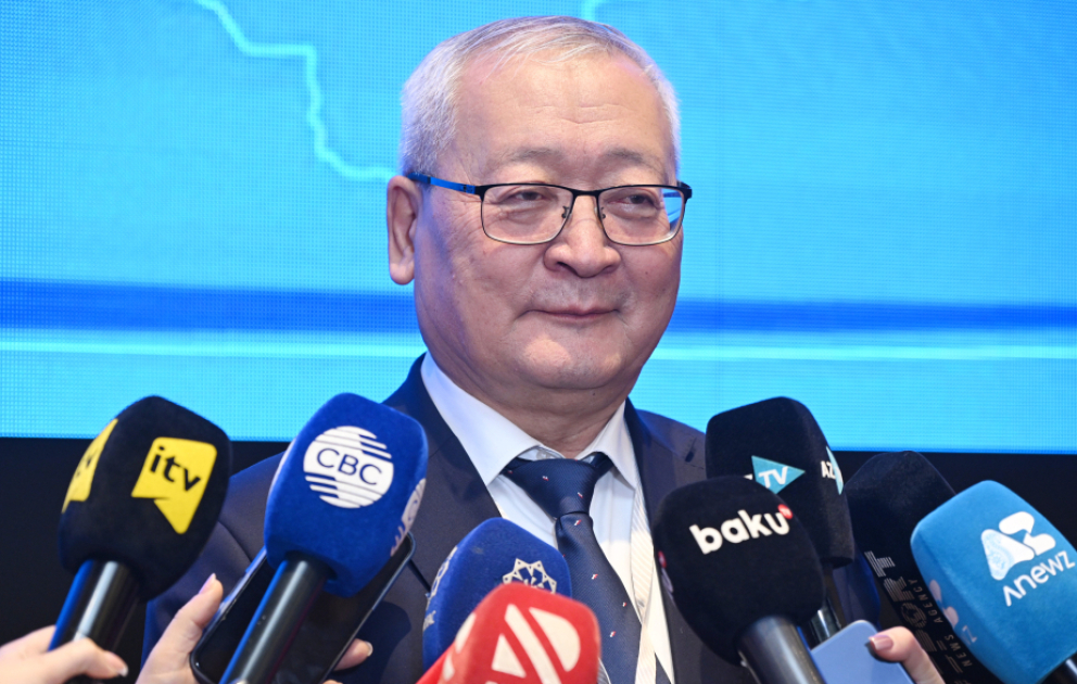 Narınbek İsabekov: Türk dövlətlərinin xəritəsində Xəzər dənizindən Qırğızıstana qədər uzanan ərazini görmək olar