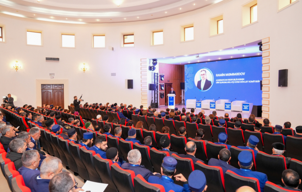 Komitə sədri: Müasir informasiya mühitində dini və milli kimliklə bağlı ayrı-seçkilik yaratmaq cəhdlərinə rast gəlinir