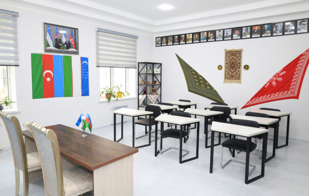 Fərqanə Dövlət Universitetində Bəxtiyar Vahabzadənin adını daşıyan Azərbaycanşünaslıq auditoriyası açılıb