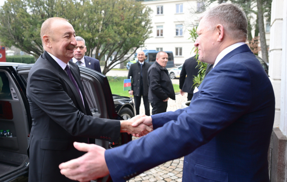 Azərbaycan Prezidenti İlham Əliyevin Slovakiyanın Baş naziri ilə təkbətək görüşü olub