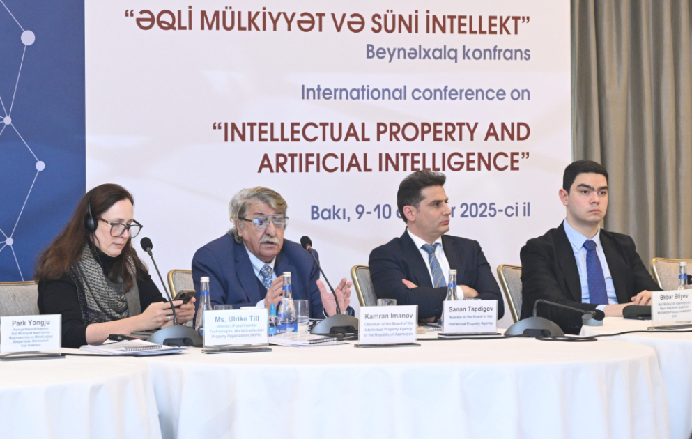 “Əqli mülkiyyət və süni intellekt” mövzusunda beynəlxalq konfransın ikinci günü müzakirələrlə davam edib