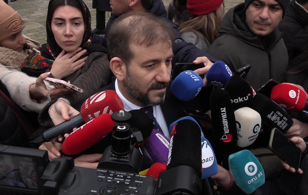 Direktor: Yeni Klinikada xəstələrin növbə saatında birbaşa həkim qəbuluna keçməsi təmin olunacaq