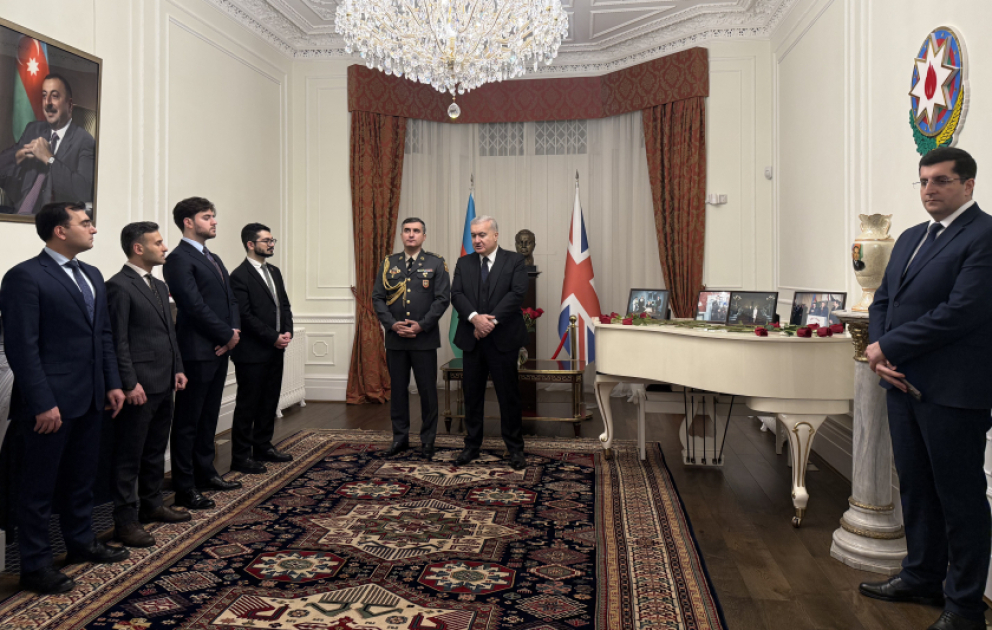 Londonda Ümummilli Lider Heydər Əliyevin xatirəsi yad edilib