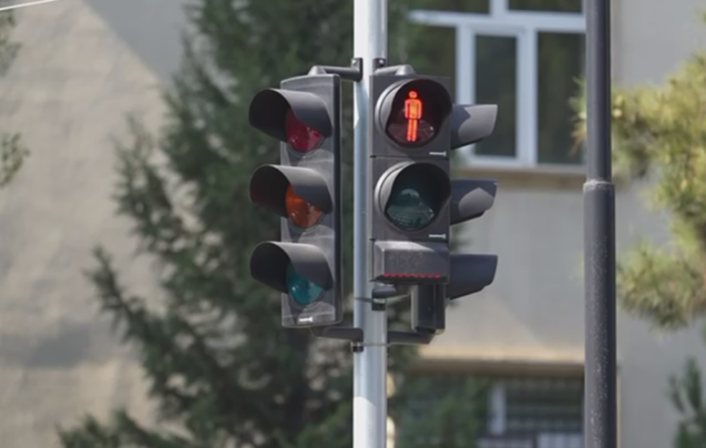 В Баку впервые установлены «умные светофоры»