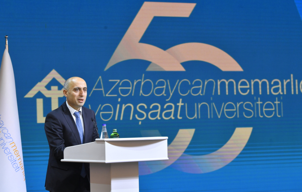Nazir: Ali təhsil müəssisələri rəqabətə hazır olmalıdırlar