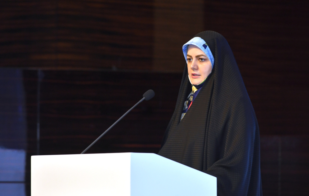 İran Prezidentinin qızı: Azərbaycanda bacı-qardaşlarım ilə görüşməkdən böyük məmnunluq duyuram