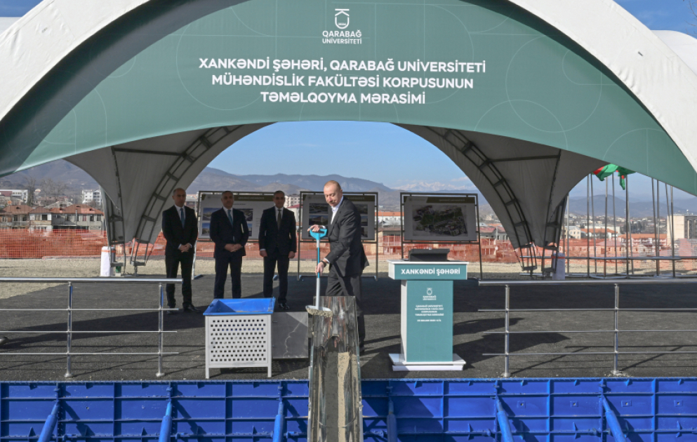Präsident Ilham Aliyev legt Grundstein für Gebäude der Fakultät für Ingenieurwissenschaften - Universität Garabagh in Khankendi