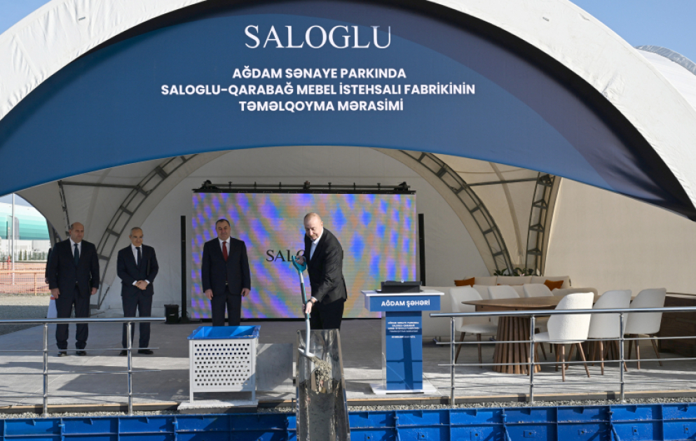 Präsident Ilham Aliyev legt Grundstein für Produktionsstätte von „Saloğlu Qarabağ“ GmbH im Industriepark Aghdam