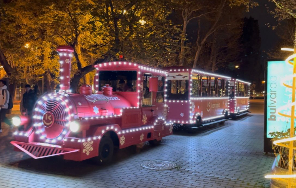 Baku on New Year’s Eve: New Year’s trees, lights, and moments of joy
