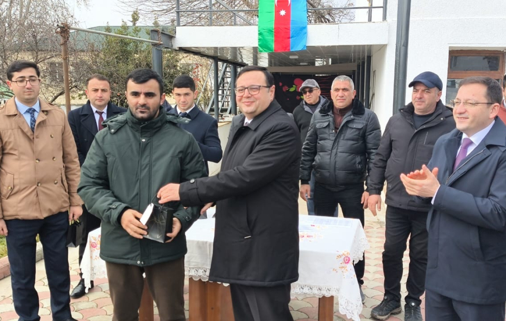Hadrutda daha 13 ailəyə evlərinin açarları təqdim olunub